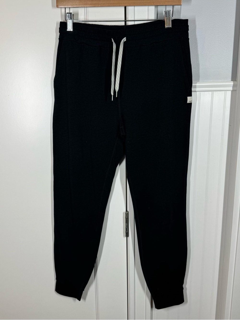 Vuori performance jogger pants charcoal heather size small